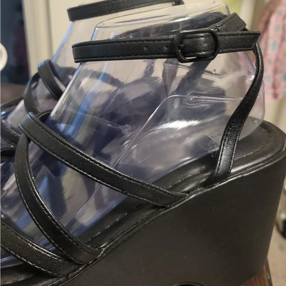 Wild Fable Black Strappy Platform Vegan Leather Womens Sandals, Size 9.5 NEW - Picture 10 of 12